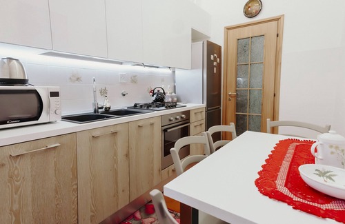 Citta Nuova-Barriera Nuova-San Vito-Citta Vecchia Apartment | Elegant apartment located in the heart of Roman Trieste - FREE GARAGE