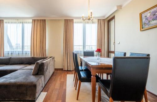rayon Triaditsa Apartment | Elegant Aristocratic 2 BDRM Flat, TOP Location