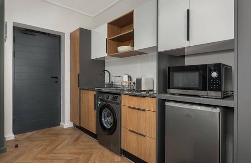 Century City Apartment | Elegant Century City Apartment | Balcony and Comfort