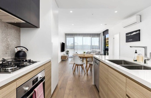 Ocean Grove Apartment | Elegant coastal living near shops and surf beach