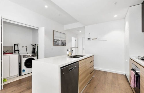 Ocean Grove Apartment | Elegant coastal living near shops and surf beach