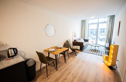 Stadsdriehoek Apartment | Elegant Escape 1BDR Apartment PRH