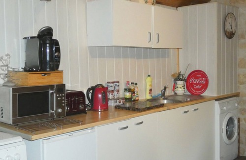 Saint-Vincent-la-Chatre Cottage | Elegant & Romantic Cottage In A Village Situated Between Two Busy Market Towns