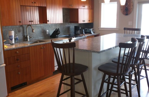 Manset House | Elegant oceanfront home on Southwest Harbor minutes to trails and village center