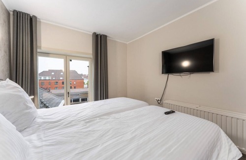 Historical Center Bruges Hotel | Elegant Room in Bruges' Heart