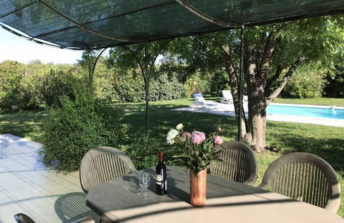 Solaro House | Elegant seaside villa with private pool surrounded by a 2000m2 garden