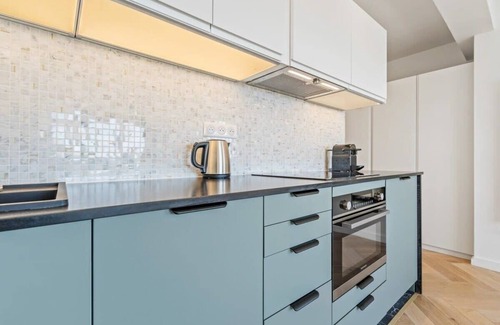 Hollerich Apartment | Elegant Studio w/High-Speed WiFi & Full Kitchen