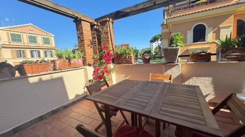 Trionfale Apartment | Elegant suite near the Vatican