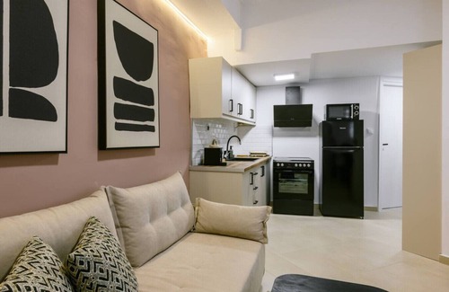 Piraeus Apartment | Elegant Urban Stay in Piraeus