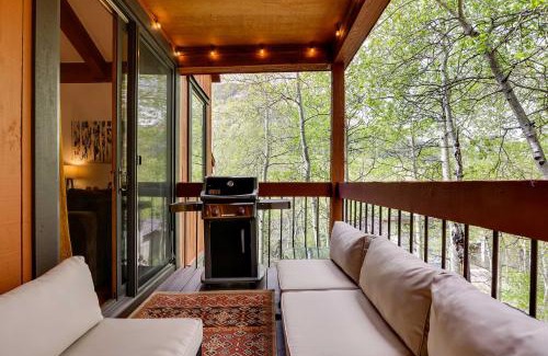 Vail House | Elegant Vail Home - Walk to Booth Falls Trail