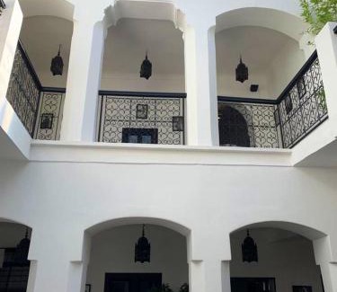 Zaouia Sidi Rhalem Villa | Elegant Villa in Medina Marrakech + Pool