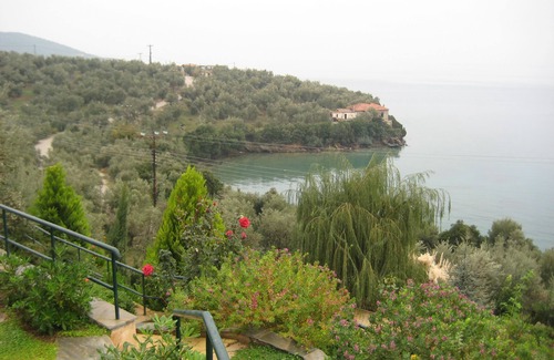 Sourpi Villa | Elegant villa with private beach, pool, barbecue, sauna, jacuzzi and herb garden
