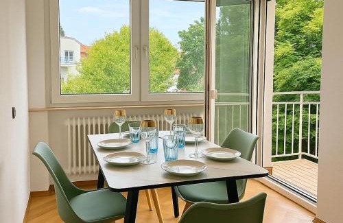 Offenbach am Main Apartment | Elegante Designwohnung mit Balkon 15min Airport und Parken