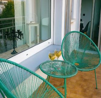 Offenbach am Main Apartment | Elegante Designwohnung mit Balkon 15min Airport und Parken