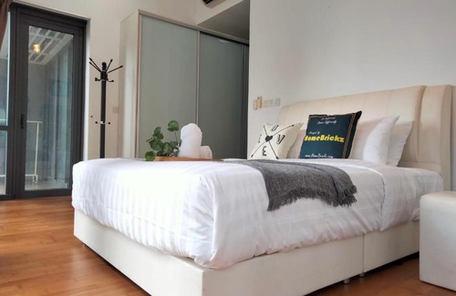 Kampung Pandan Dalam Apartment | Element Signature Suites 5pax 3Br Ampang KLCC