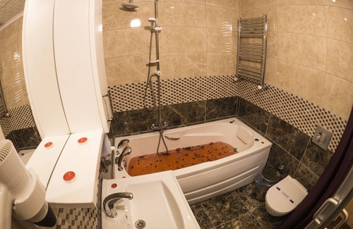 Uzungol Hotel | Elif Inan Hotel