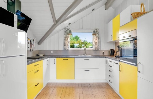 Kramnitse House | "Elijoan" - 400m from the sea by Interhome