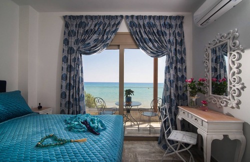 Pilalimata House | Elimia Suites & Studios