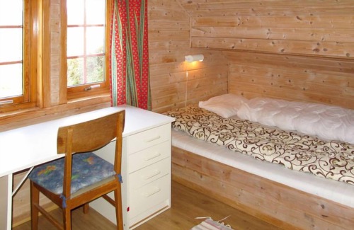 Eikelandsosen House | Elisabeth by Interhome