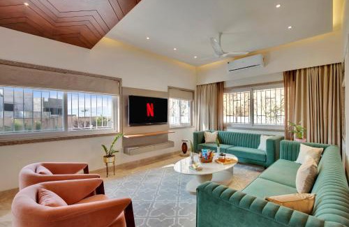 Udaipur Villa | ELIVAAS Shourya Bliss Lux 3BHK Villa with Pvt Pool, Udaipur