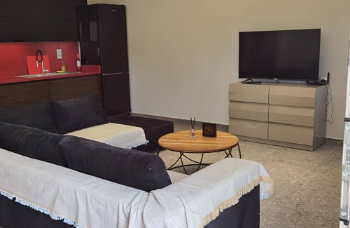 Katokhorion Apartment | Elixrison Villas/Apartments- Red Apartment