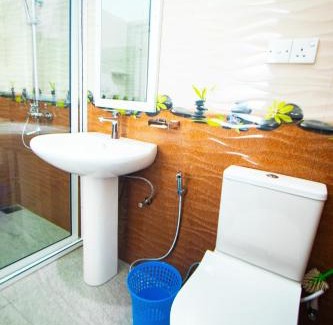 Ella Cabin | Ella Nine Arch lodge