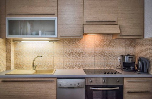 Almiros Beach House | Elli Beach Apartments and Studios