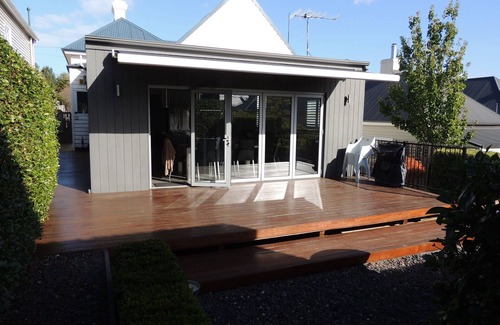 Glebe Cottage | Ellis Cottage Glebe Luxury 1 - 4 bedroom Cottage, Hobart, Tasmania