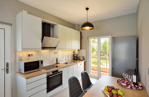 Makrys Tichos Villa | Elma's Villa, a peaceful, family friendly villa, close to Agioi Apostoloi beach