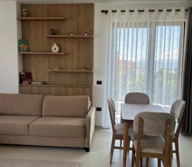 Shengjin Apartment | Elois Seaview Apartment