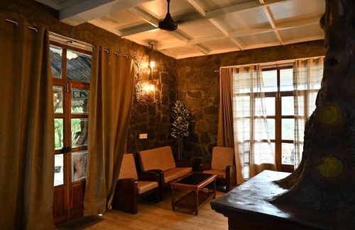 Elappara Hotel | Elysian Fields