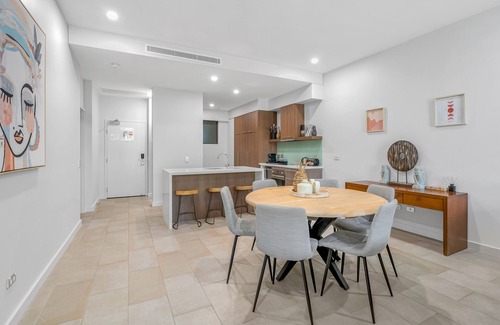 Palm Cove Hotel | Elysium Triton by the Sea