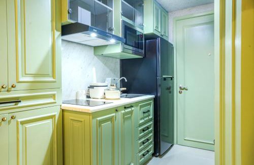 Pondok Aren Apartment | Embarcadero Suite Apartment by Novi McKenzie