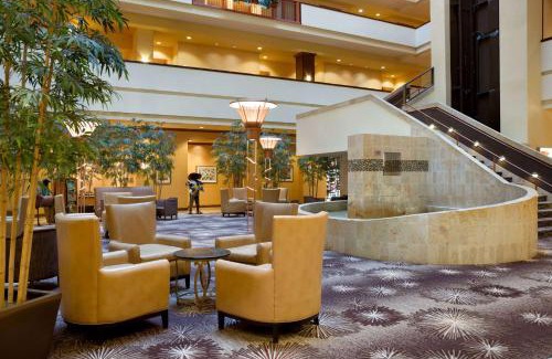 Frisco Hotel | Embassy Suites by Hilton Dallas Frisco Hotel & Convention Center