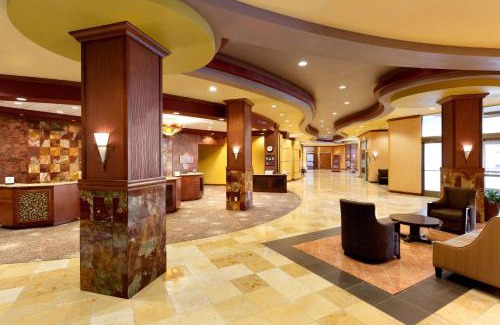 Frisco Hotel | Embassy Suites by Hilton Dallas Frisco Hotel & Convention Center