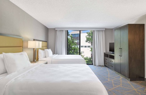 Southeast Hotel | Embassy Suites by Hilton Denver Tech Center North