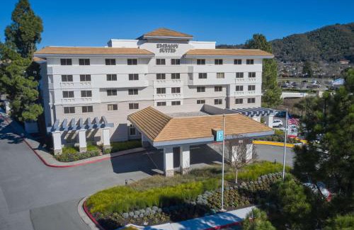 San Rafael Hotel | Embassy Suites by Hilton San Rafael Marin County