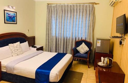 Kampala Hotel | Emerald Hotel Kampala