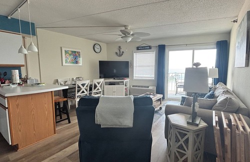 Orange Beach Apartment | Emerald Skye 31-1 Bedroom, Beach Front