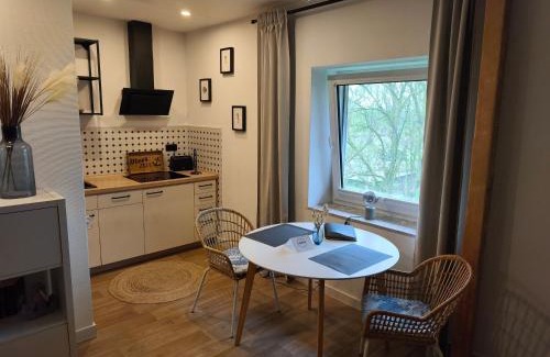 Dornumergrode Apartment | Emily's Deichbude in einer historischen Villa in Dornumersiel