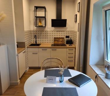 Dornumergrode Apartment | Emily's Deichbude in einer historischen Villa in Dornumersiel