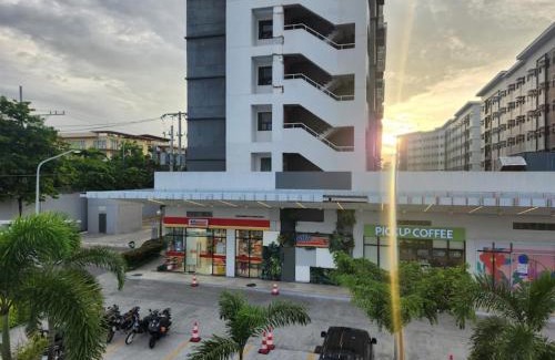 Muntinlupa Apartment | Empirestatecation at Leaf Residences