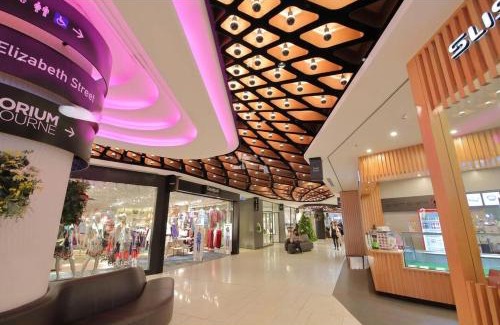Melbourne Central Business District Apartment | Emporium Luxe 1BR King Suite - Prime CBD Location