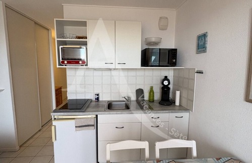 Sete Apartment | EN 1ERE LIGNE DU PORT DE SETE, 1 CHAMBRE, PKG, PISCINE
