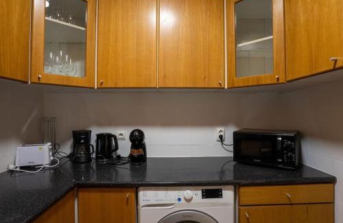 Olivais Apartment | Encarnação Metro Apartment