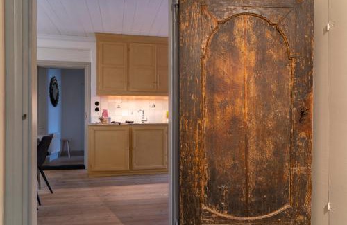 Innerstaden Villa | Enchanting 4 Bdr Villa close to Medieval cathedral