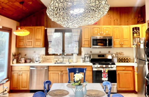 Carmel Ski Chalet | Enchanting Lake front chalet with backyard and fire pit. Dog friendly.