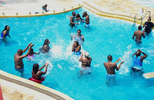 Isinya RV Rental | Enchipai Campsite and Cottages