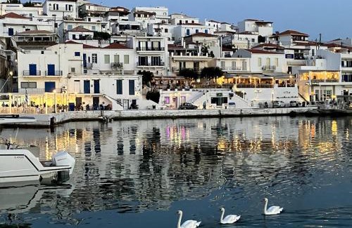 Andros Apartment | Endless Bleu Villa Andros Island