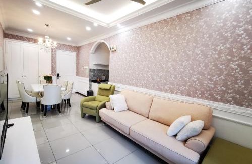 Taman Megah Ria Apartment | English Homestay Seaview Johor Bahru Permas 6 pax